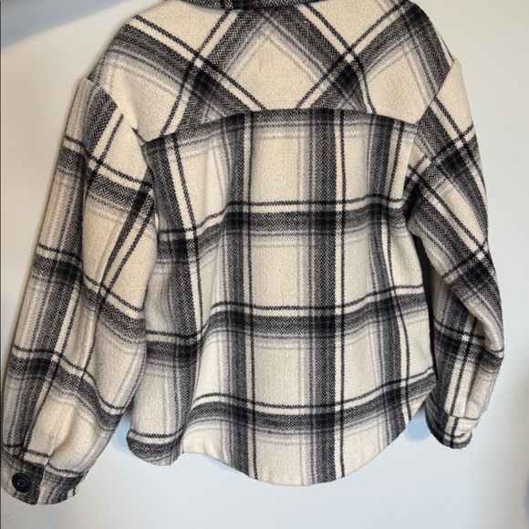 GAP kids Shacket - Picture 7 of 10